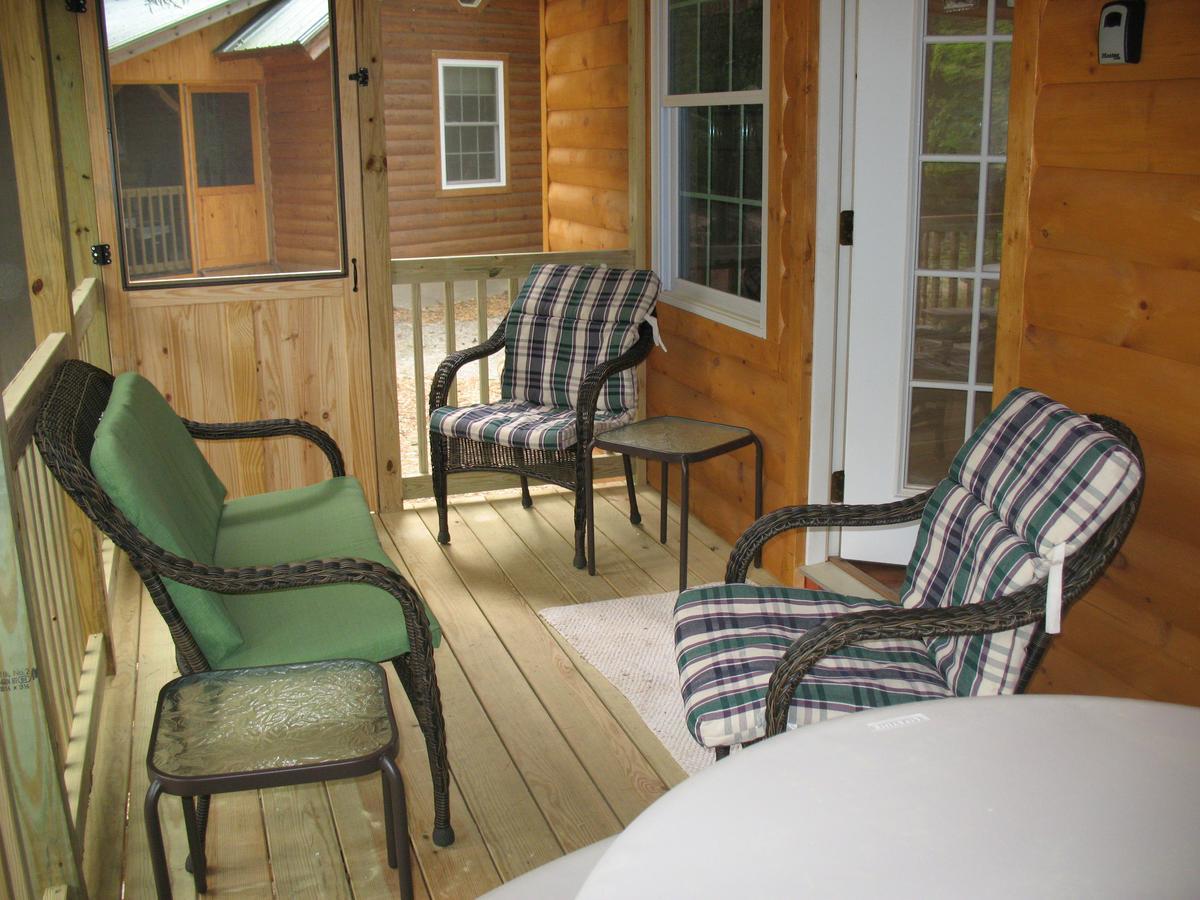 Okie Dokie Cabins Тамворт Екстер'єр фото
